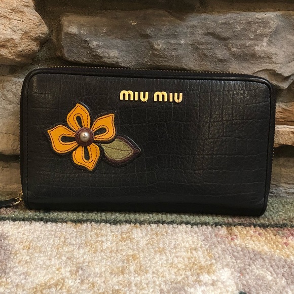 Miu Miu Handbags - Miu Miu Leather Zippy Vintage Wallet